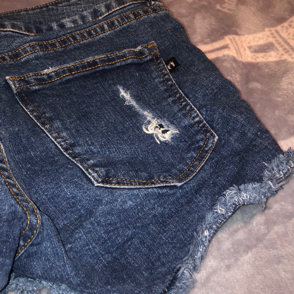 Shorts - Picture 2 of 2